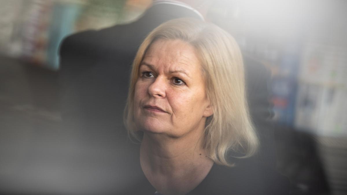F&uuml;r SPD-Innenministerin Nancy Faeser gibt es eine neue Umfrage-Klatsche. (Foto)