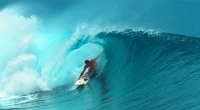 Surf-Star Mikala Jones ist mit nur 44 Jahren beim Wellenreiten verstorben. (Symbolbild)