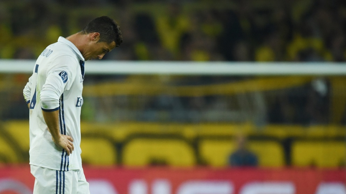 Keine gute Nachrichten f&uuml;r Ronaldo. Sein Privatjet legte eine Bruchlandung hin. (Foto)