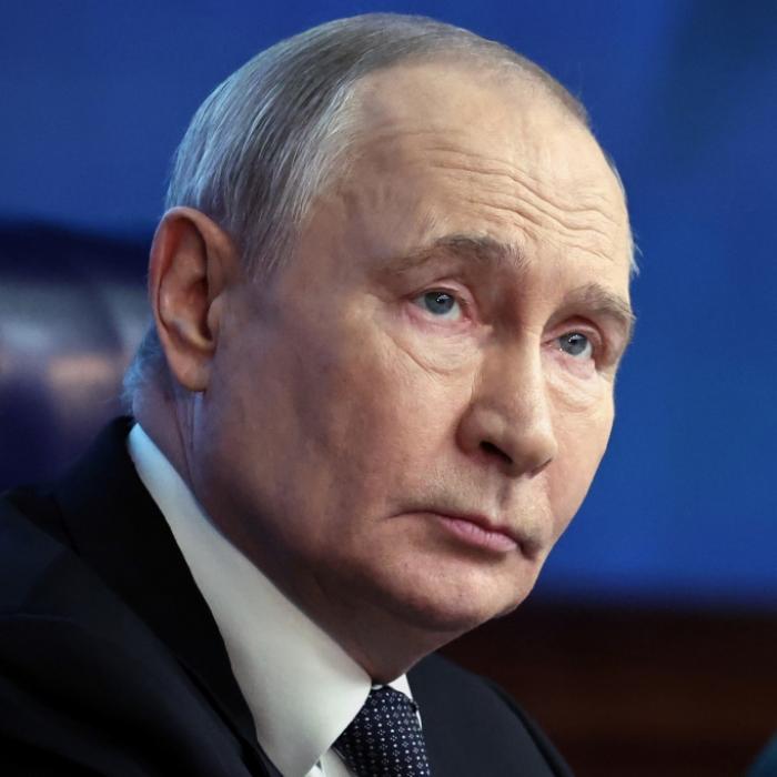 Rätsel um mysteriösen Tod an Weihnachten - Ex-Putin-Minister mit nur 56 Jahren gestorben