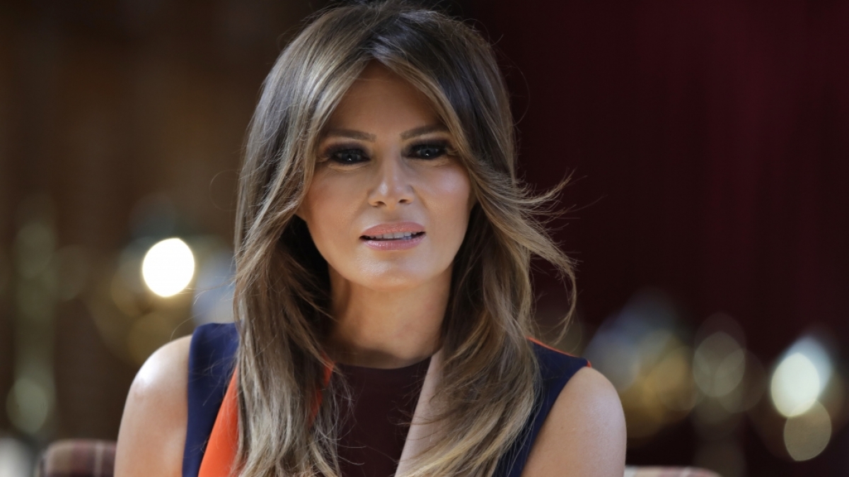Die First Lady leistete sich in Tennessee beinahe einen peinlichen Schnitzer. (Foto)