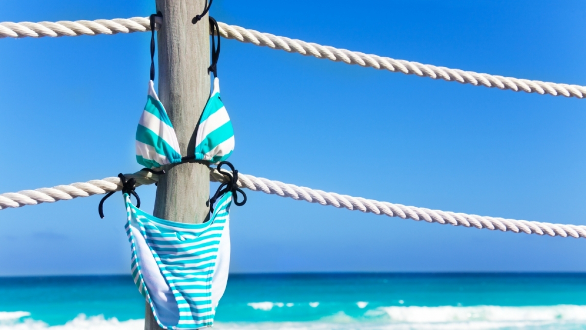 Durch die richtige Pflege bleibt der Bikini lange in Form. (Symbolfoto) (Foto)