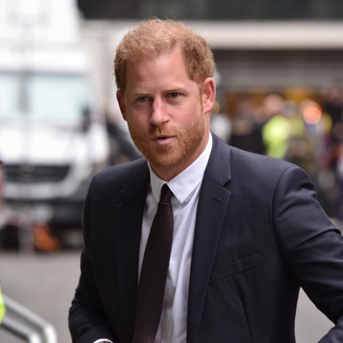Intimfeind im Palast befördert! Diese Entscheidung gibt Prinz Harry den Rest