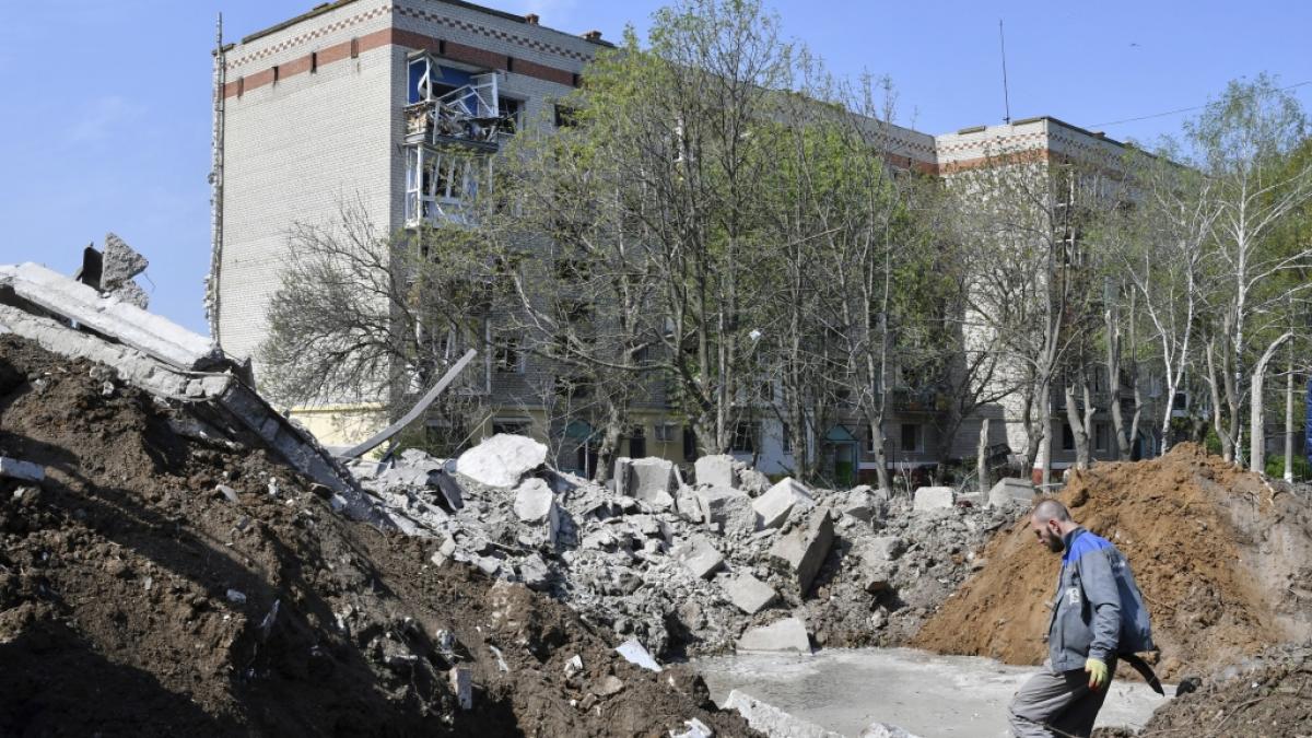Bei einem Raketenschlag in Kramatorsk wurden mehrere Geb&auml;ude zerst&ouml;rt. (Foto)