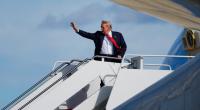 Donald Trump steigt auf dem Militärflugplatz Joint Base Andrews in die Air Force One. Am Donnerstag kam es dort zu einem Zwischenfall.