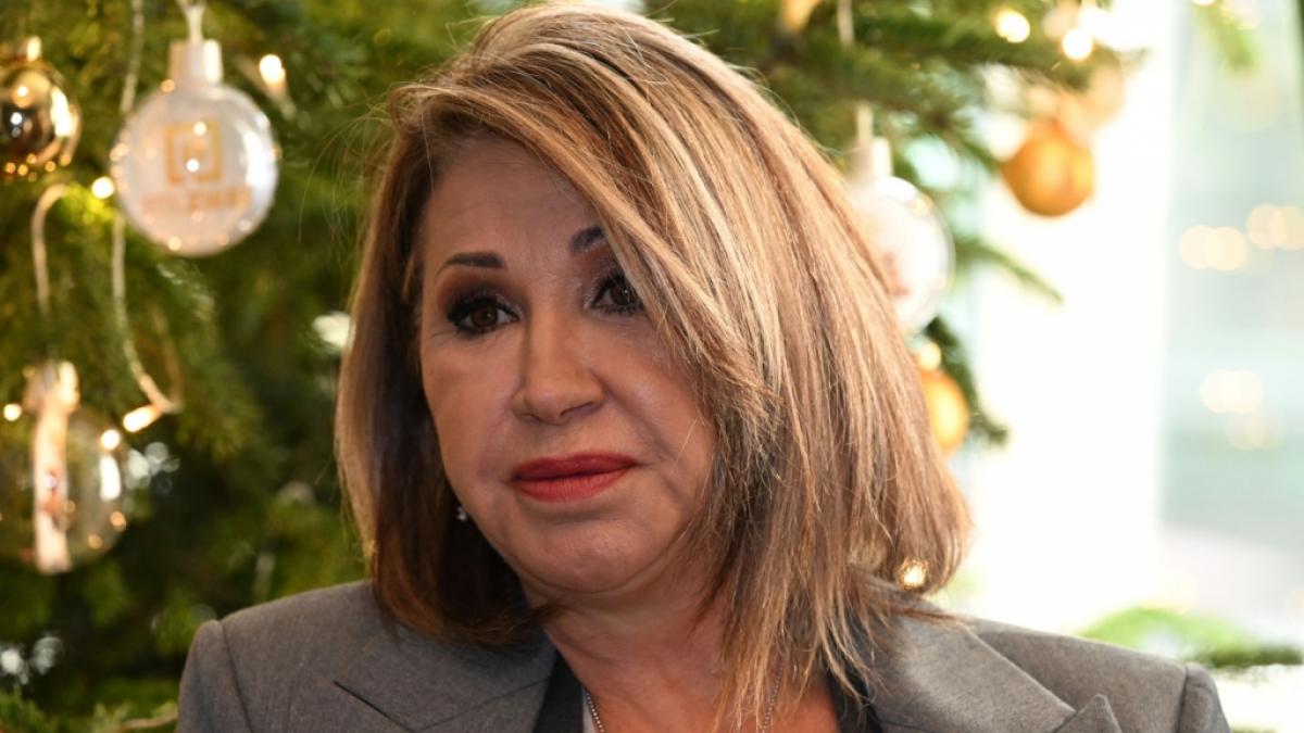 Carmen Geiss kann auf die Treue ihrer Fans z&auml;hlen, doch angesichts ihres neuen Instagram-Posts machte sich die Sorge bei den Followern der Million&auml;rsgattin breit. (Foto)