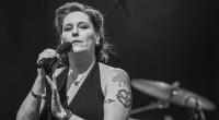 Fans und Wegbegleiter trauerten nach dem plötzlichen Tod der ehemaligen Rosenstolz-Sängerin AnNa R. - nun soll im September postum ein neues Album der Sängerin veröffentlicht werden.