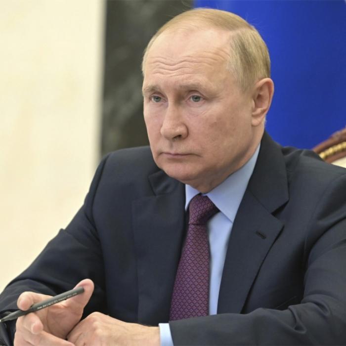 War das Autobomben-Attentat der erste Schritt zum Putin-Putsch?
