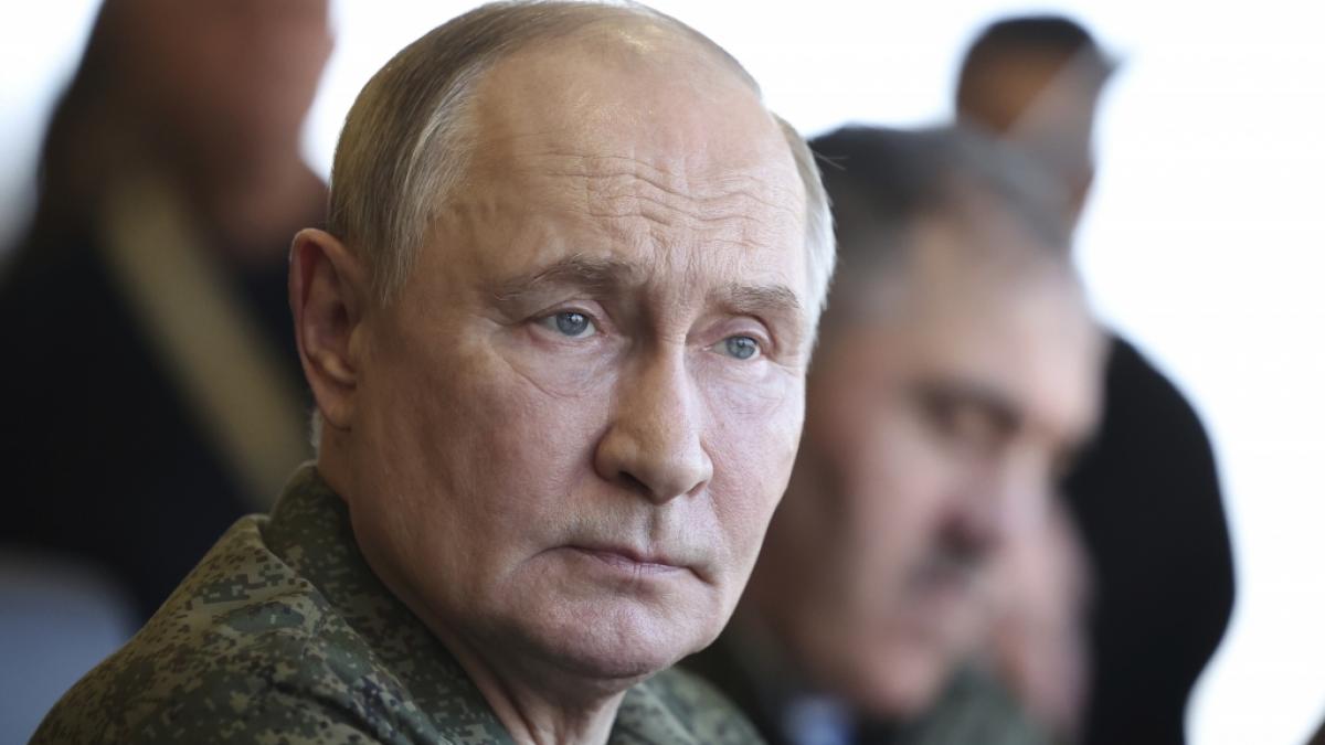 Wladimir Putin soll bei einem ukrainischen Drohnenangriff auf der Krim zwei Amphibienflugzeuge verloren haben. (Foto)