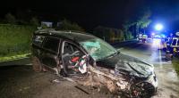 Der zerstörte Wagen des Fußballers.
