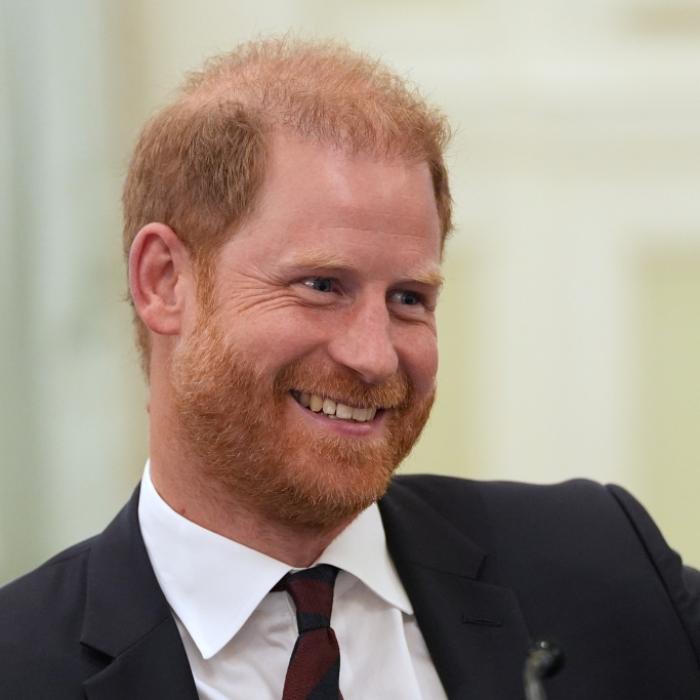 Harry zurück in London – doch Meghan fehlt bei seinem ersten Auftritt