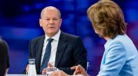 Kanzler Scholz bei 