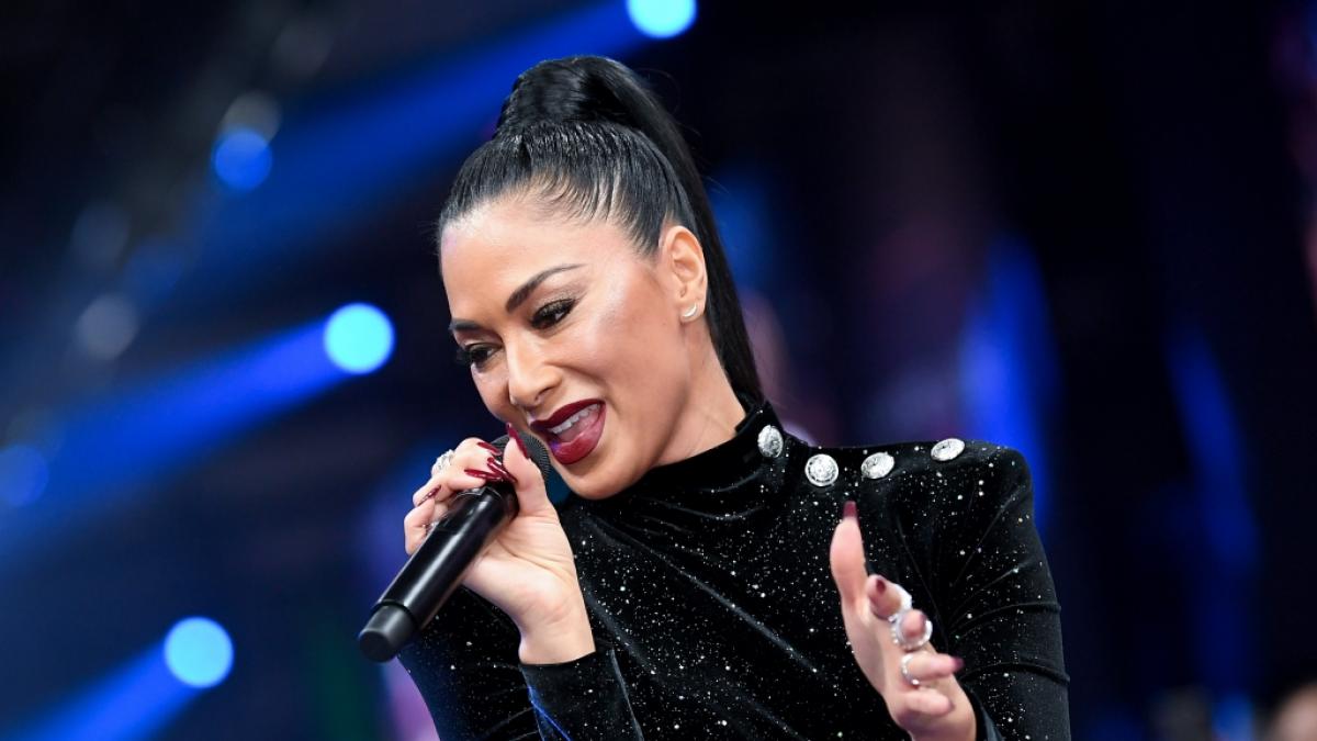 Nicole Scherzinger zeigt sich auf Instagram am Pool im Bikini. (Foto)