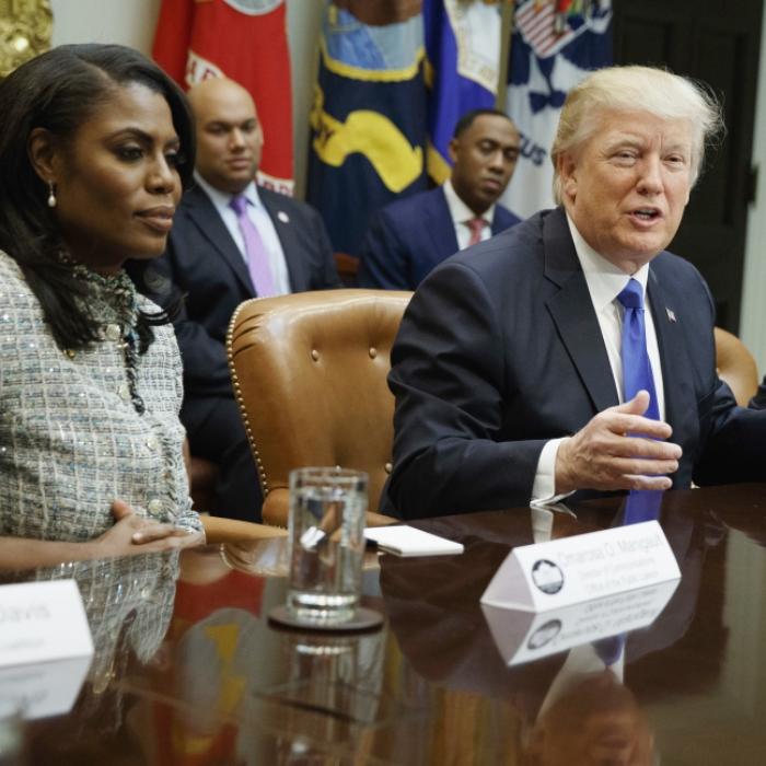 Teure Klatsche! Trump muss Ex-Mitarbeiterin 1,3 Millionen Dollar zahlen