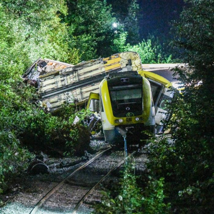 Restliche Zug-Waggons sollen geborgen werden - Unfallursache steht fest