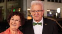Winfried Kretschmann (Bündnis 90/Die Grünen, r), Ministerpräsident von Baden-Württemberg, und seine Frau Gerlinde kommen zum Landespresseball Baden-Württemberg 2019.