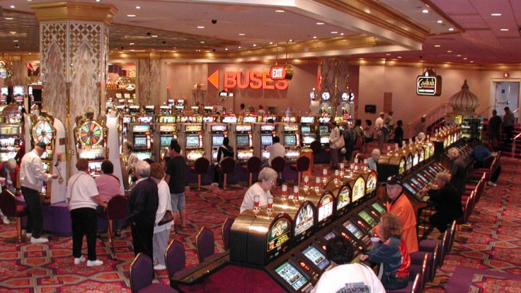 Kinder dürfen Casinos in den USA in Begleitung von Erwachsenen zwar betreten, aber nicht spielen.