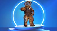 Bis er sich seinen Traum von einer Karriere als Sicherheitshund erfüllen kann, erobert Robodog die 