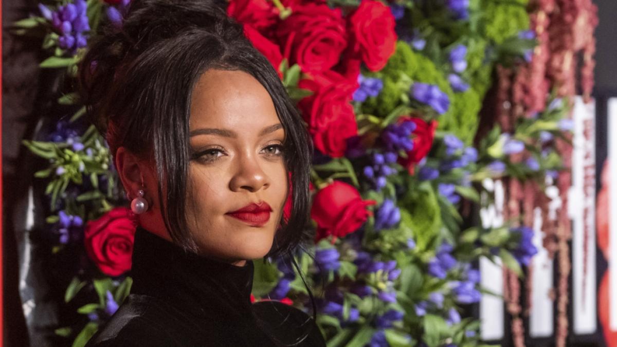 Ihre atemberaubende Sch&ouml;nheit verdankt Rihanna Mutter Natur - und ihren eigenen Beauty-Produkten. (Foto)