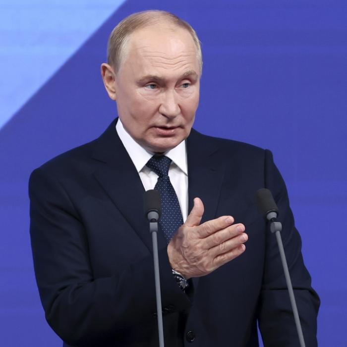 Kreml-Kenner warnt vor düsterer Zukunft nach Wladimir Putins Tod