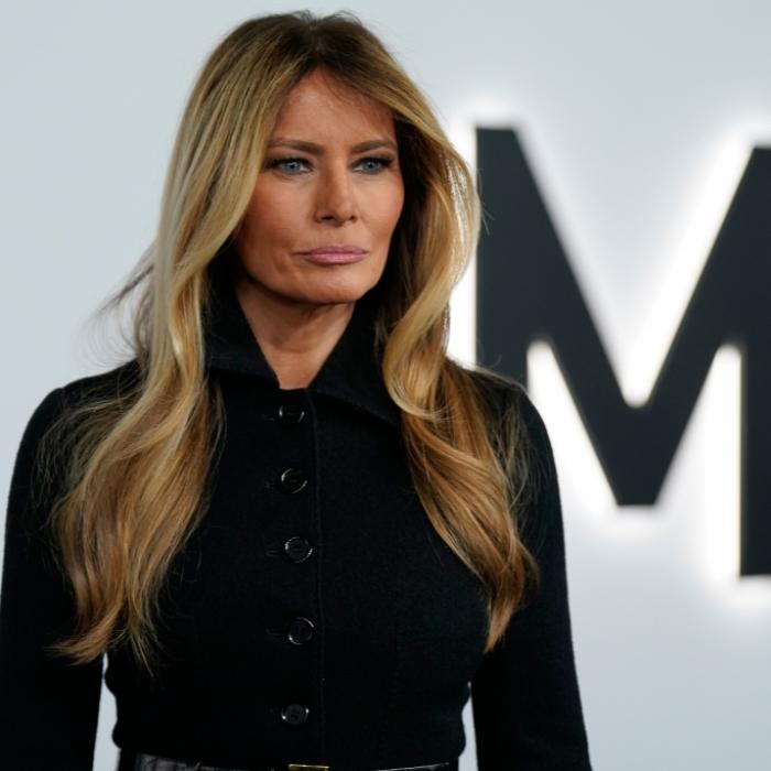Vorwurf der Ablenkung -  First Lady im Netz für 