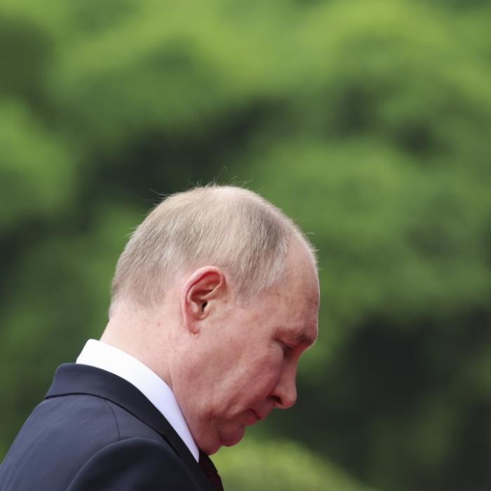 Schwerer Rückschlag für Putin? Drohnenaufnahmen zeigen Zerstörung