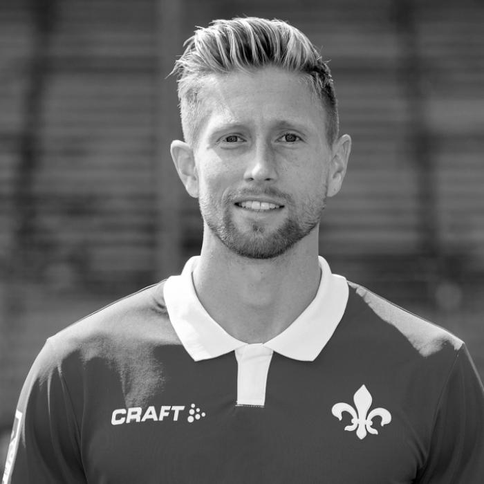 Fußballwelt tief erschüttert - DFB-Talent (34) stürzt in den Tod
