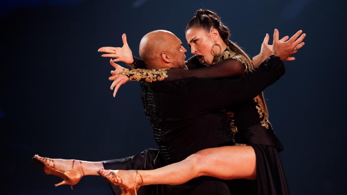 Die diesj&auml;hrigen "Let's Dance"-Tanzpaare, darunter Ekaterina Leonova und Detlef Soost, geben auch in der 4. Live-Show alles, bevor eine kurze Verschnaufpause zu Ostern ansteht. (Foto)