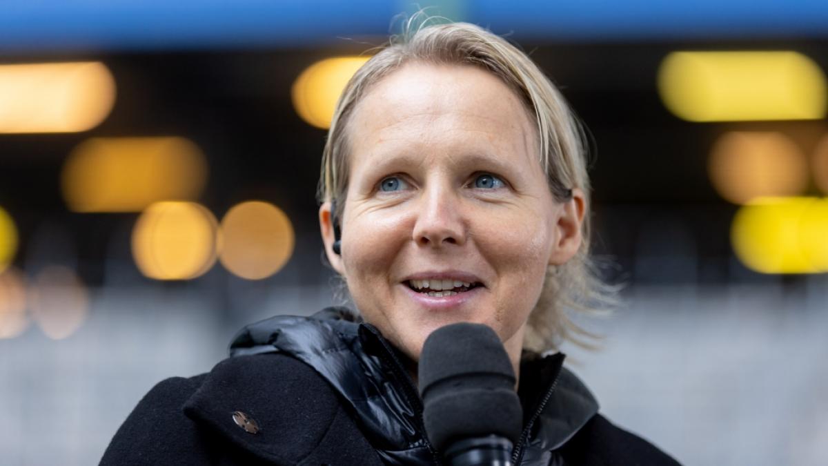 ZDF-Expertin und Werder-Trainerin Friederike "Fritzy" Kromp wird von einer Ex-Spielerin attackiert. (Foto)
