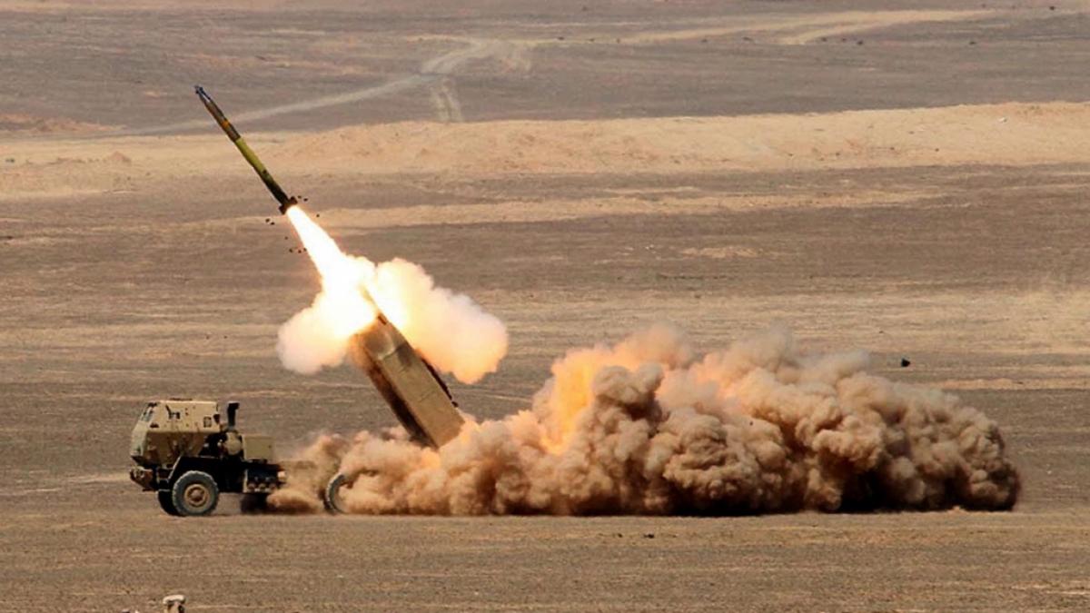 Berichten zufolge wurde ein Geheimversteck der russischen S&ouml;ldner-Armee "Gruppe Wagner" bei einem ukrainischen Raketenangriff im Donbass in Schutt und Asche gelegt. (Foto)