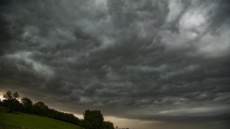 Horror-Unwetter aktuell: Weltuntergang in Landshut ...