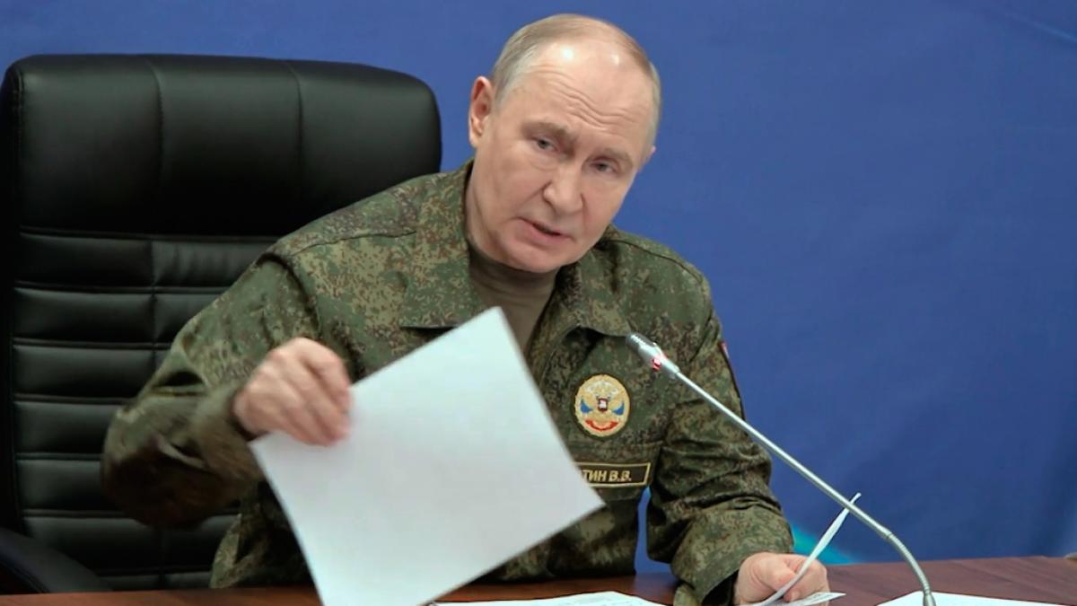 Kreml-Chef Wladimir Putin sieht sich einer beispiellosen Angriffswelle auf seine Flotte ausgeliefert. (Foto)