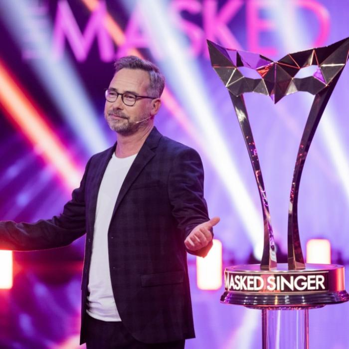 Eisprinzessin gewinnt Staffel 9 - das waren die Rategäste und früheren Sieger