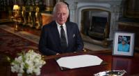 König Charles III. lässt die Royal-Fans wegen Änderungen bei seiner ersten Weihnachtsansprache rätseln.