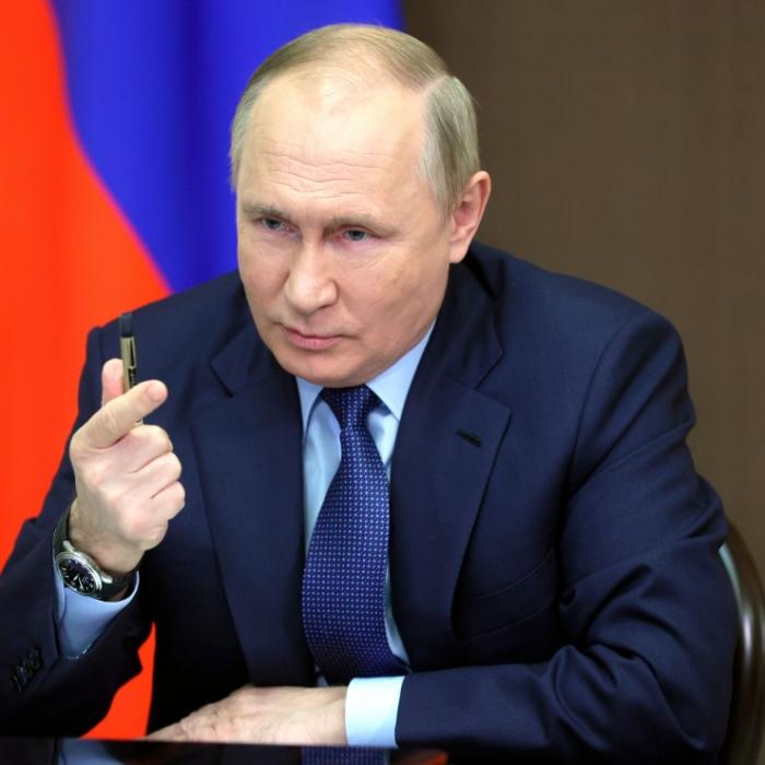 Russland verbündet sich mit China! Angst vor Drittem Weltkrieg wächst 