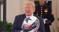 Donald Trump freut sich auf das bevorstehende 