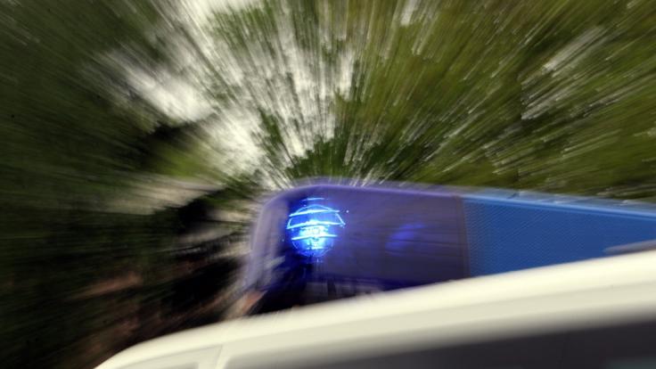 In Thüringen starb eine schwangere Frau nach einem schweren Autounfall. (Symbolfoto)