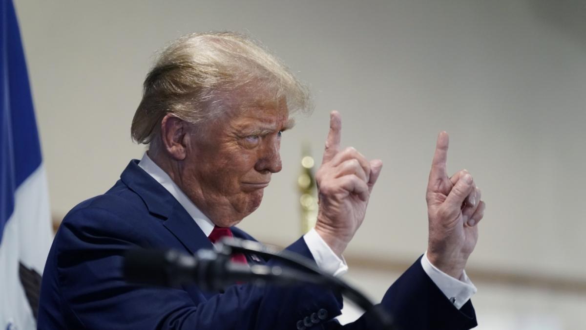 Im Netz kursierte eine falsche Todesmeldung zu Donald Trump. (Foto)