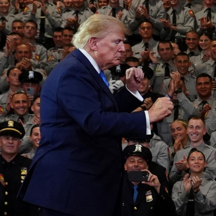 Ärzte schlagen Alarm - US-Präsident beschleunigt seinen 