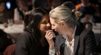Alice Weidel (r) spricht mit ihrer Lebensgefährtin, der Schweizer Filmproduzentin Sarah Bossard, während der 35. traditionellen 
