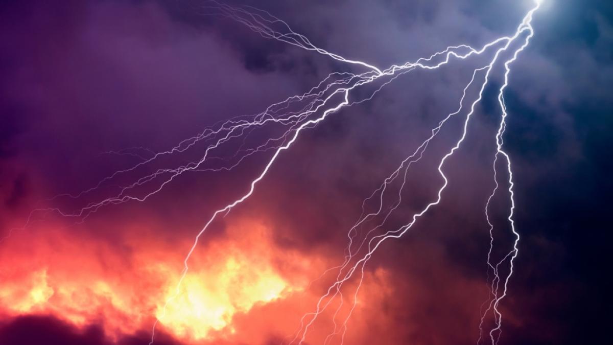 Meteorologen warnen vor Unwettern und melden die ersten Hitzetage. (Foto)