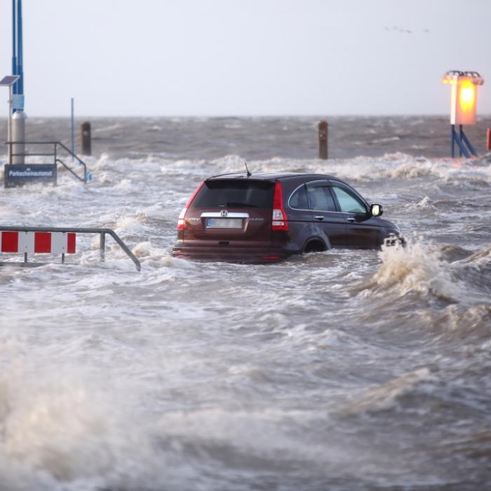 Mehrere Tote nach Sturm-Horror, Starkregen, Schnee und Hochwasser 