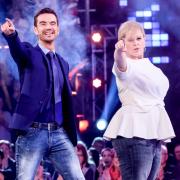 Auf der Bühne harmonieren Florian Silbereisen und Maite Kelly, hier mit Schlagerkollege Ross Antony (li.) perfekt.