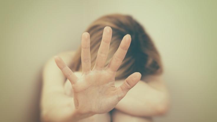 Die 17-Jährige wurde von ihrem Vater und ihrem Onkel missbraucht.