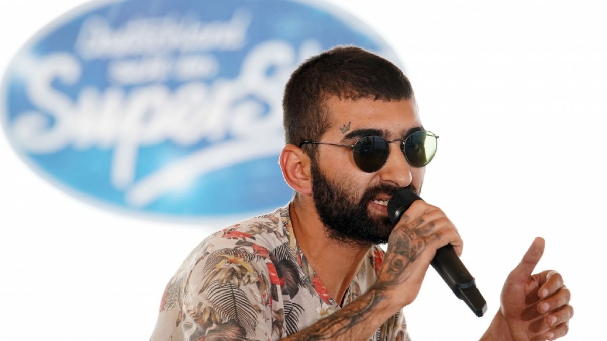 Kandidat Cagri Karpuz aus Schrobenhausen stellt die DSDS-Jury mit seinem Freestyle-Rap auf eine harte Probe. (Foto)