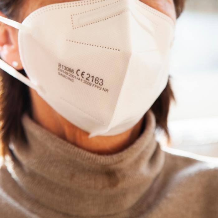 Debatte um Wirkung entbrannt! Schützen Masken wirklich vor Corona?