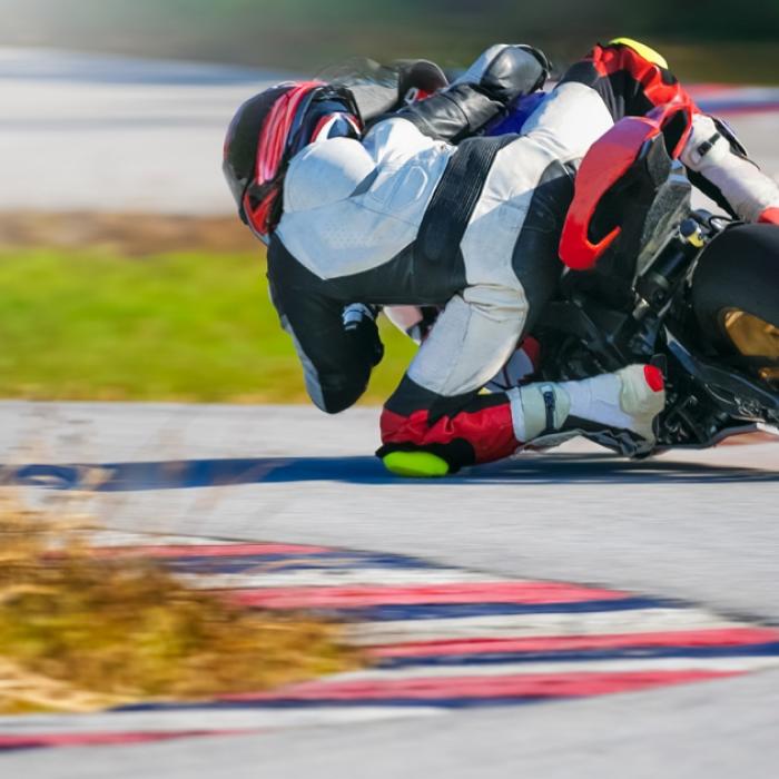 Er wurde nur 22 Jahre alt! Motorsport-Star stirbt 3 Tage nach Horror-Unfall