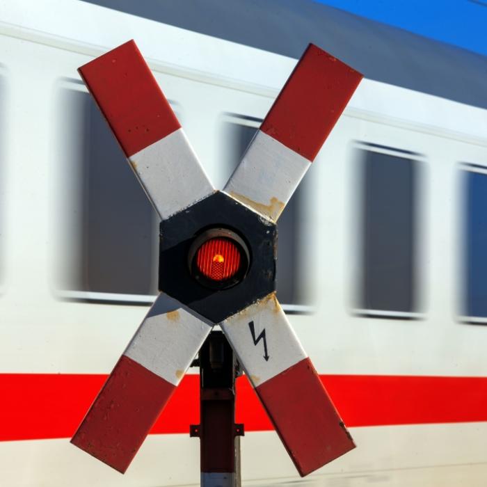 Behinderungen wegen bundesweiter Warnstreiks im Nahverkehr