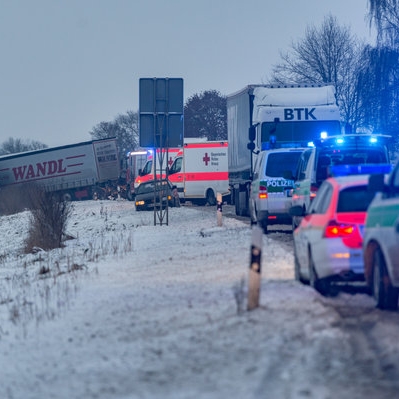 Eisregen, Glätte und Schnee! Winter sorgt für Chaos in Deutschland