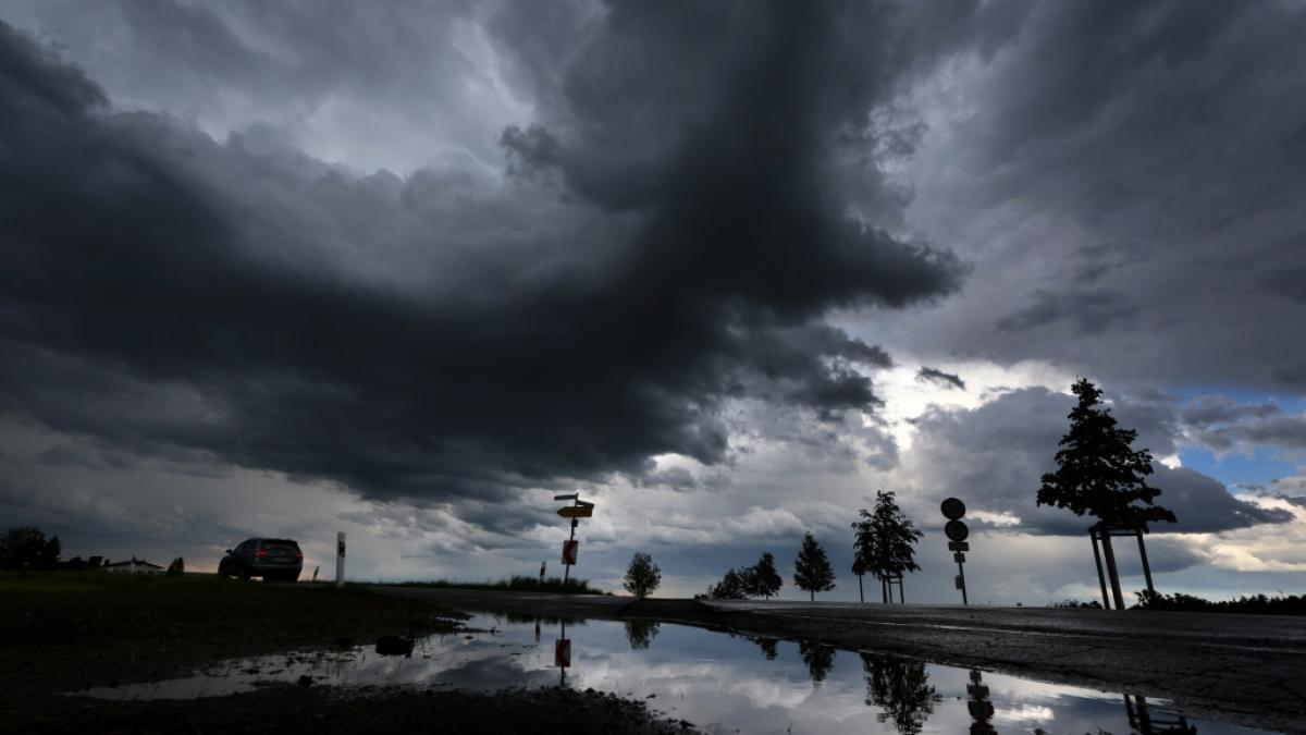 Eine heftige Unwetterfront zog am Donnerstag &uuml;ber Deutschland hinweg. (Foto)